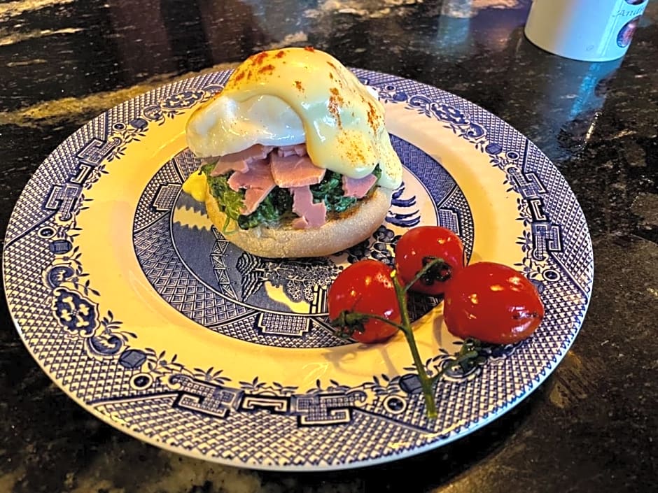 Eagle House - Award Winning B&B and Apartment