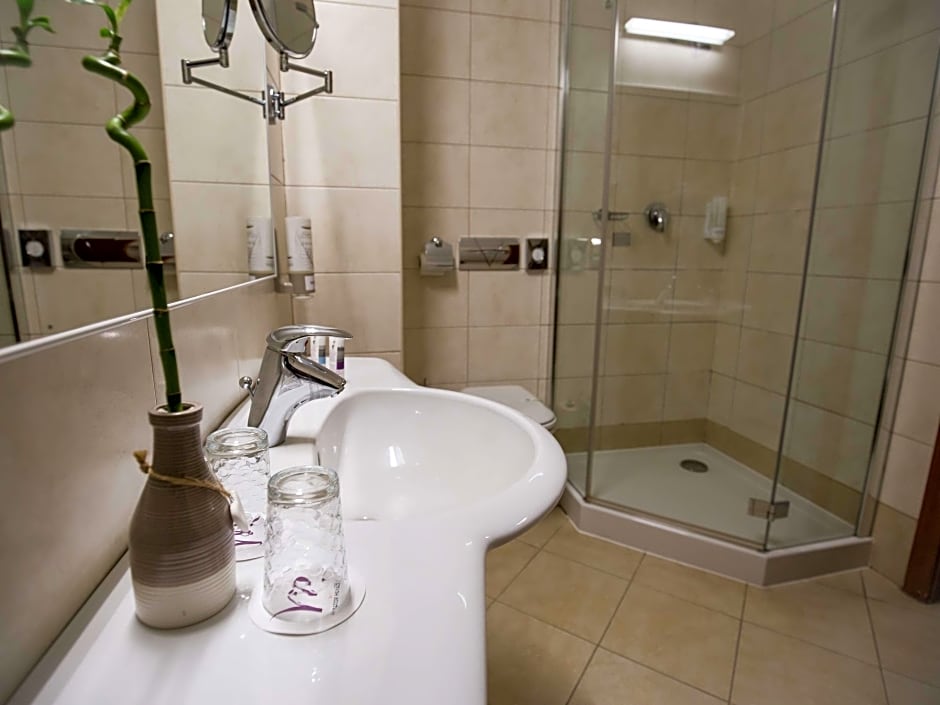 Photo 1 of 11 of Privilege 1 Double Bed Suite