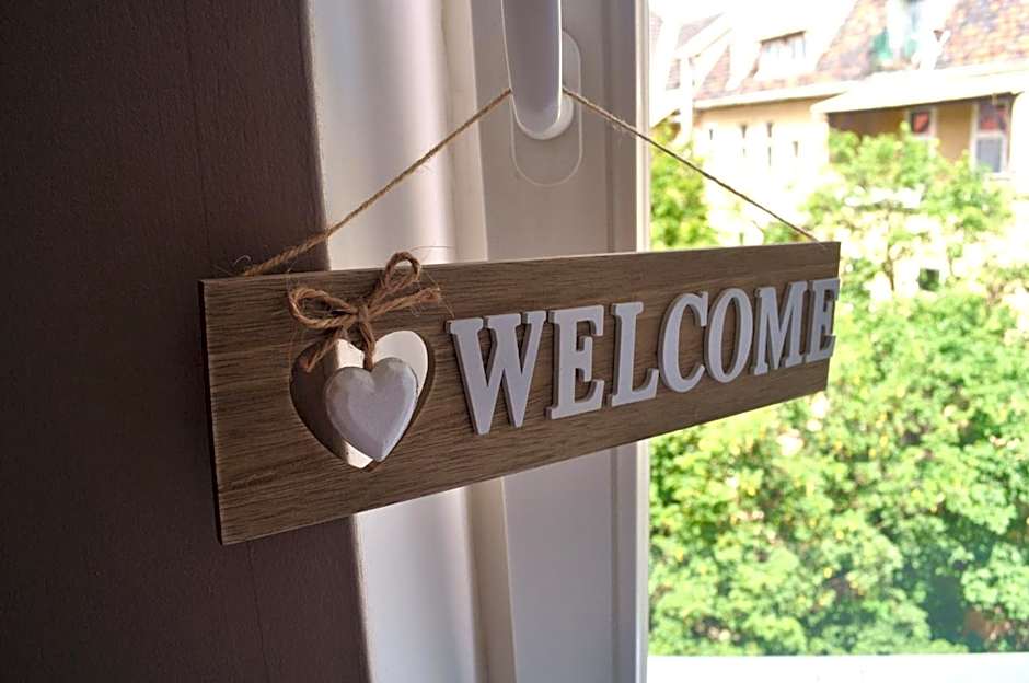 Happy House Hostel