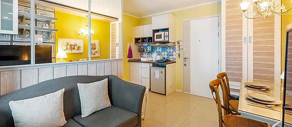 Lumpini Parkbeach Pattaya Pool View