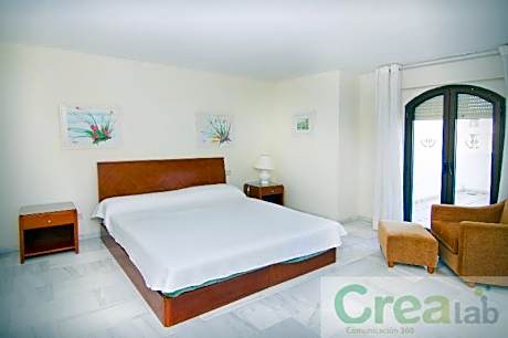 One-Bedroom Apartment with Sea View and Terrace