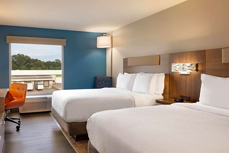Holiday Inn Express & Suites Opelousas By IHG