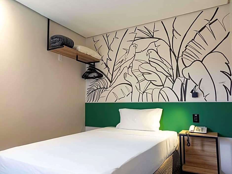 Ibis Styles Belem Nazare