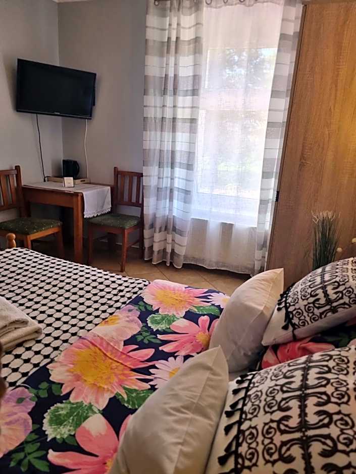 HOTEL "ZAUŁEK" Spółka Cywilna Zbigniew Świderski, Elżbieta Świderska