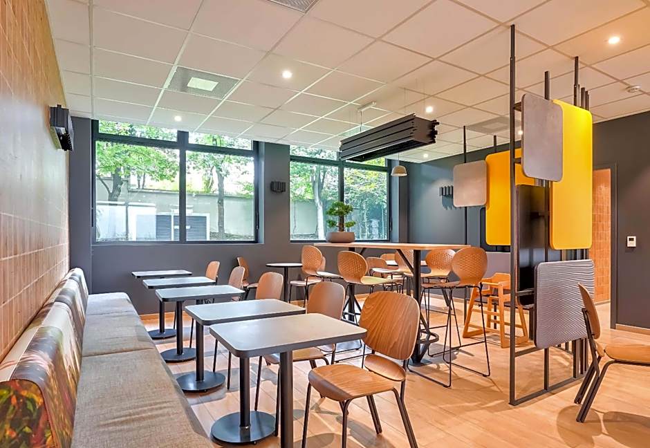 B&B HOTEL Paris Porte d'Orléans