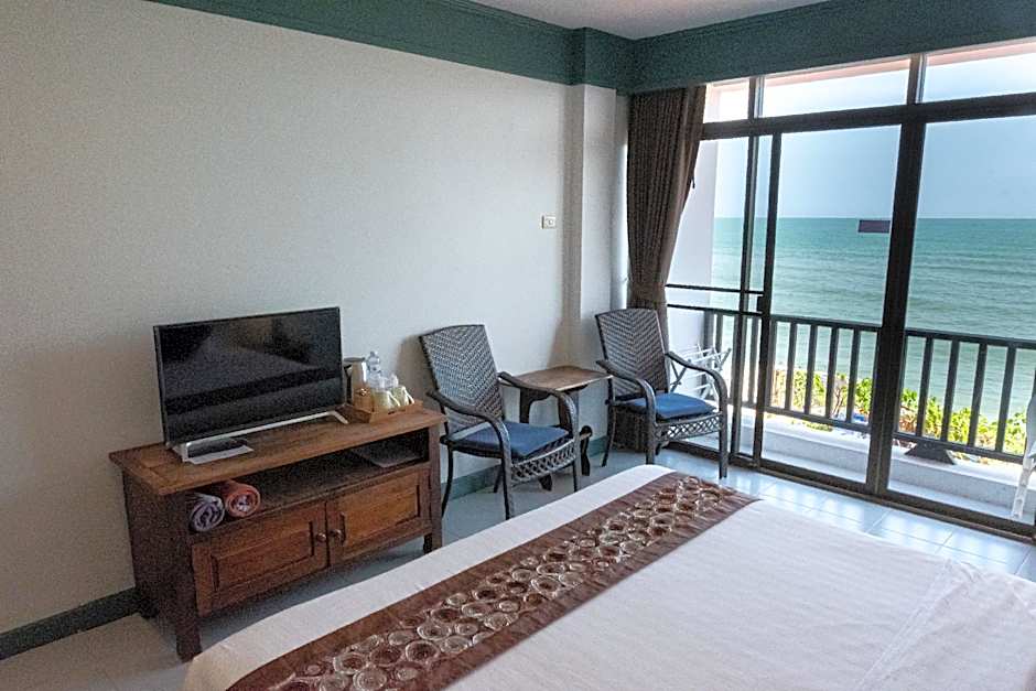 Sea Memories White Sand Beach Hotel