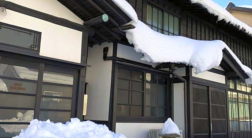 B&B MIKAWA - Kanazawa Fish Harbour