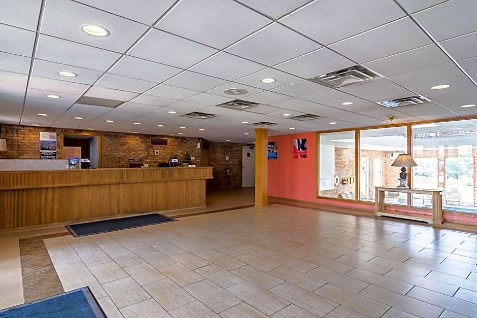 Motel 6-Grand Rapids, MI - Northeast