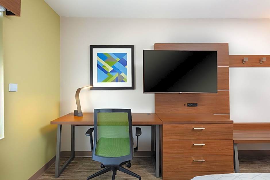 Holiday Inn Express Alpharetta - Roswell By IHG
