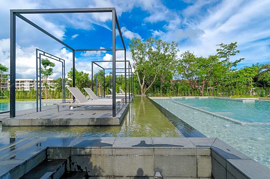 The Gallery Hotel Naiharn