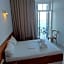 Leonidas Hotel