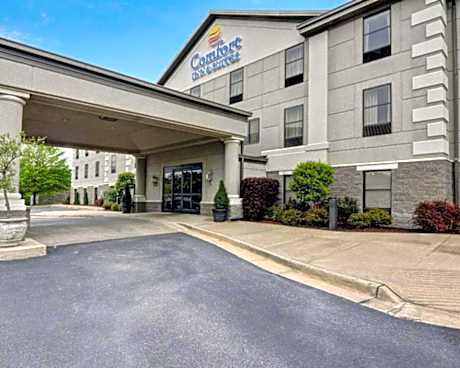 Comfort Inn & Suites Hot Springs Midtown