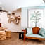 Ahava Hotel