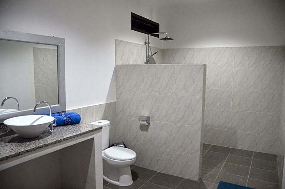 AMIGOS BUNGALOWS GILI MENO