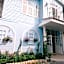 Nai Suan Bed and Breakfast