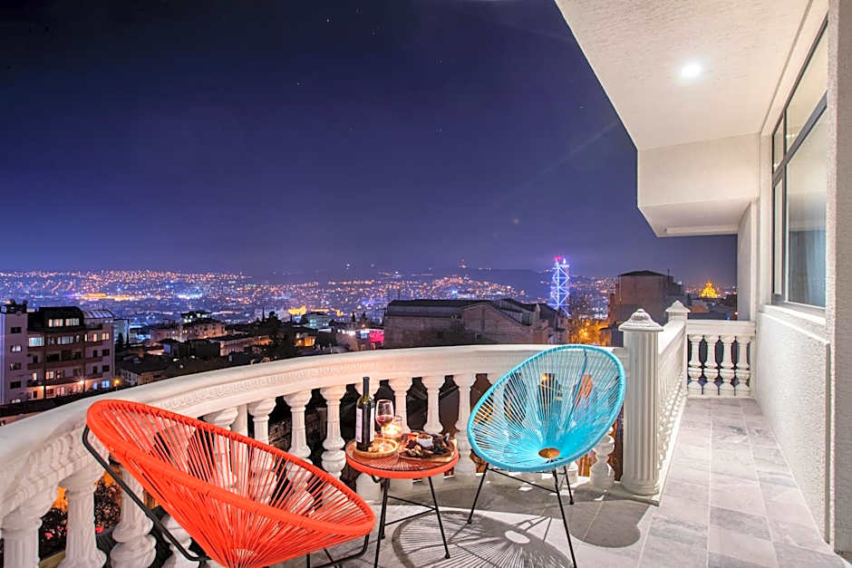 Vera Hills Boutique Hotel