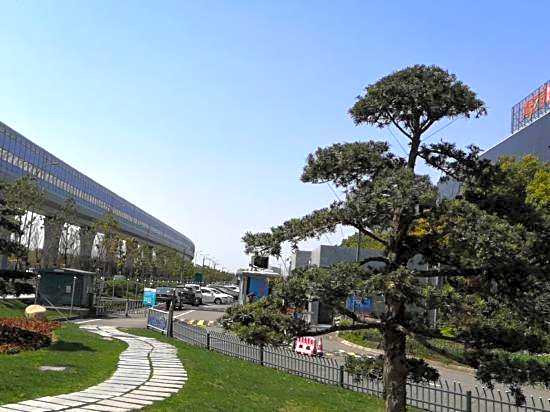 Park Yu Hotel (Ningbo University Qingshuipu Metro Station)
