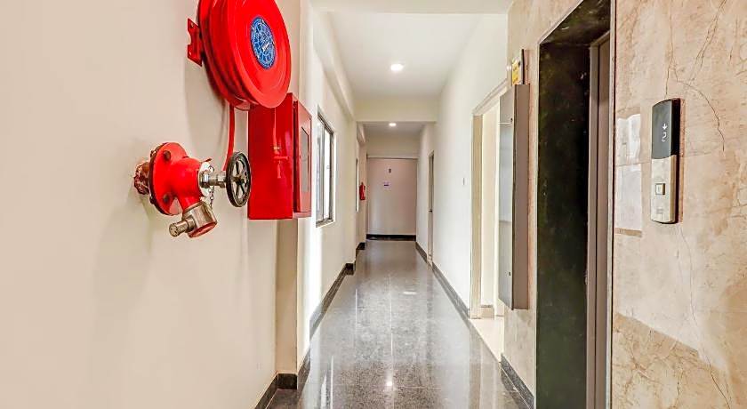 OYO 79480 Flagship HHH Skyline