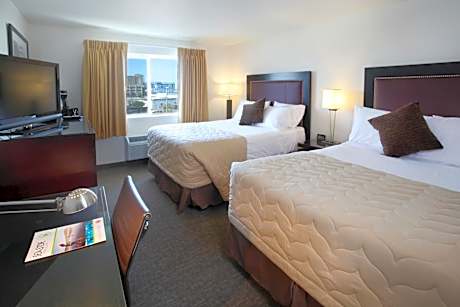 Queen Room with Two Queen Beds