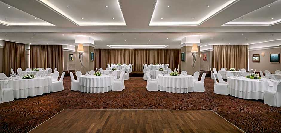 Mediterranean Beach Hotel