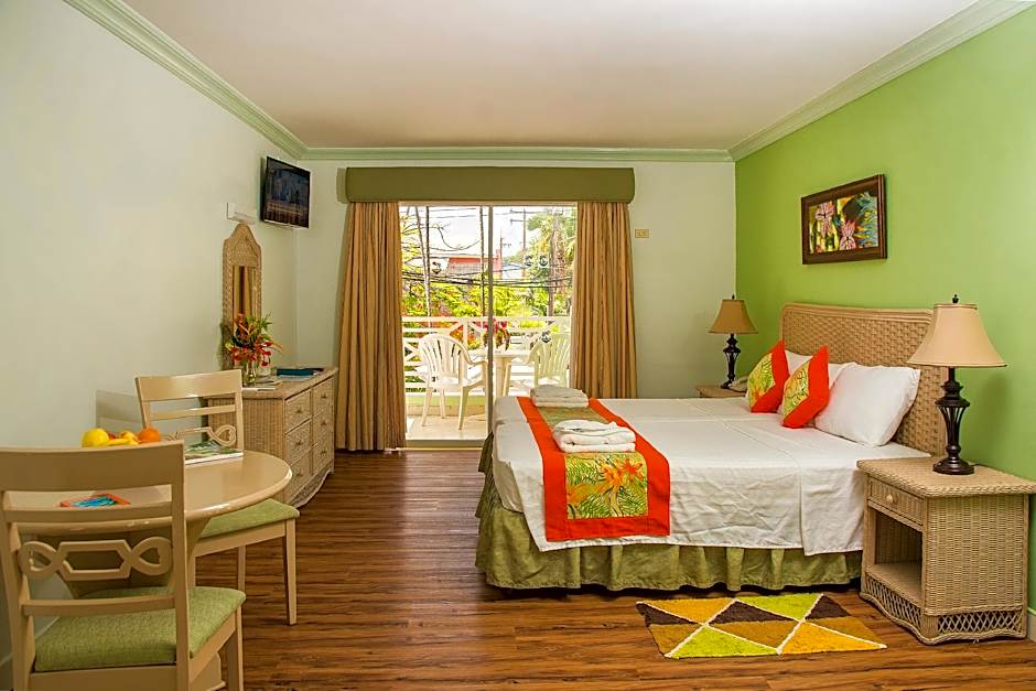 Dover Beach Hotel