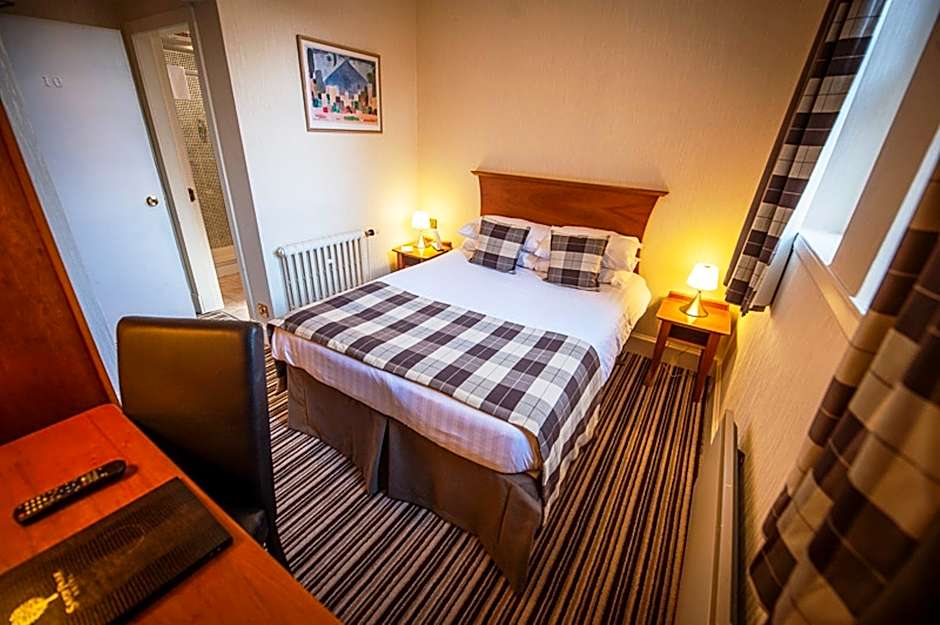 Savoy Park Hotel