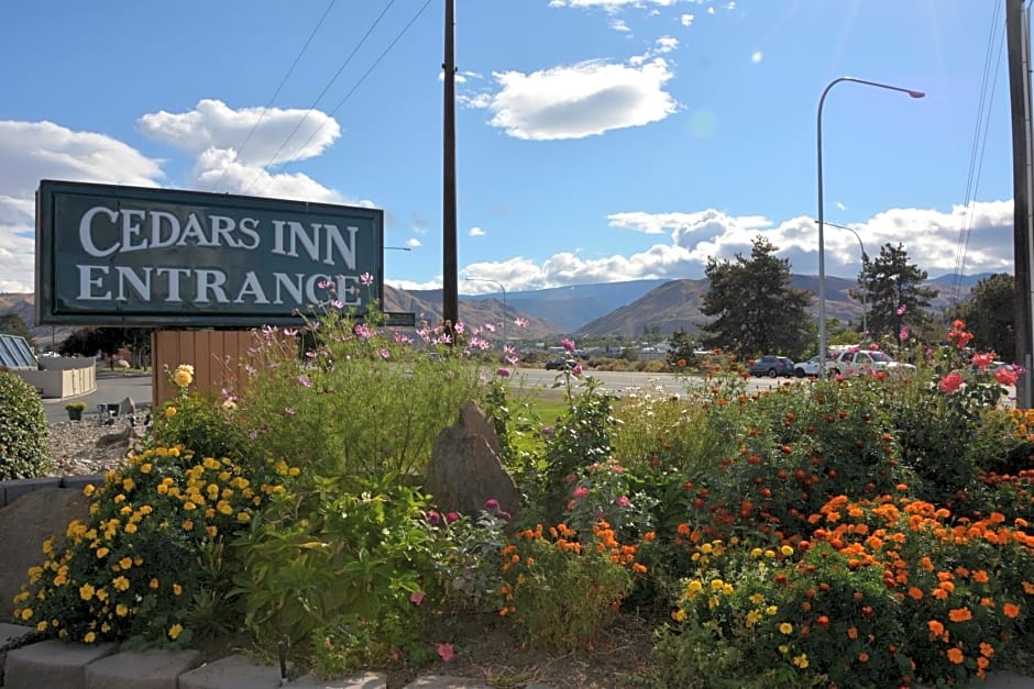 Cedars Inn