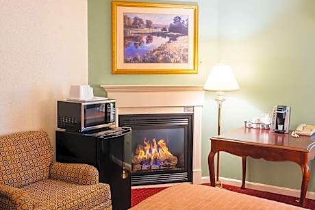 Fireside Inn and Suites Bangor
