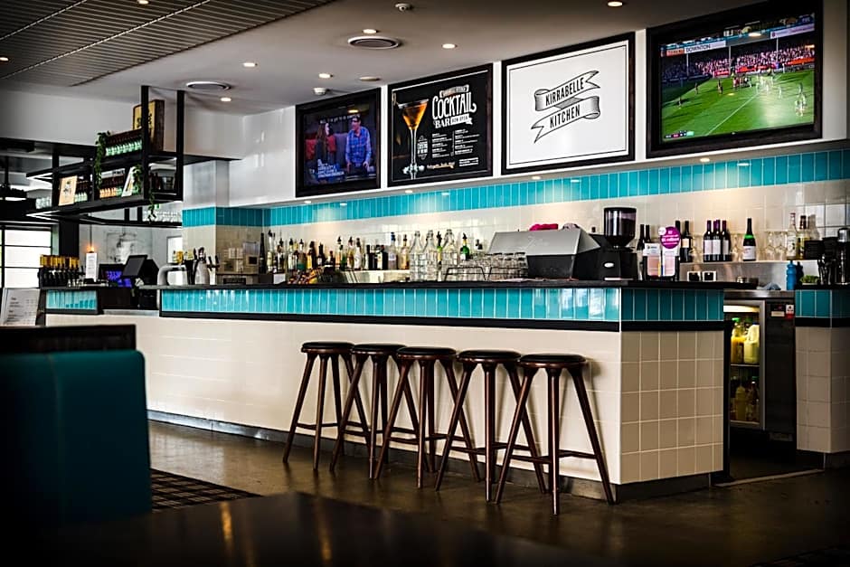 Coolangatta Sands Hotel