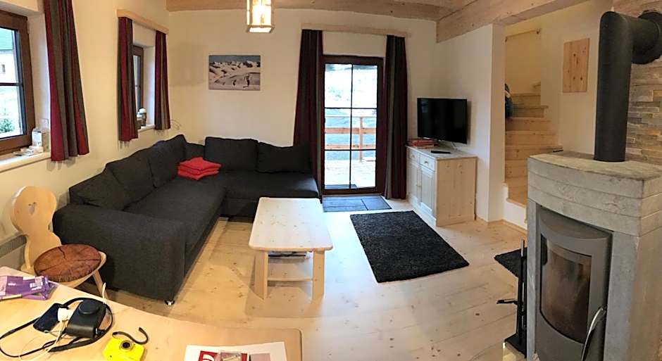 Almhaus & Almchalet Flattnitz