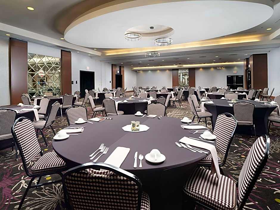 DoubleTree by Hilton Hotel Chattanooga Downtown