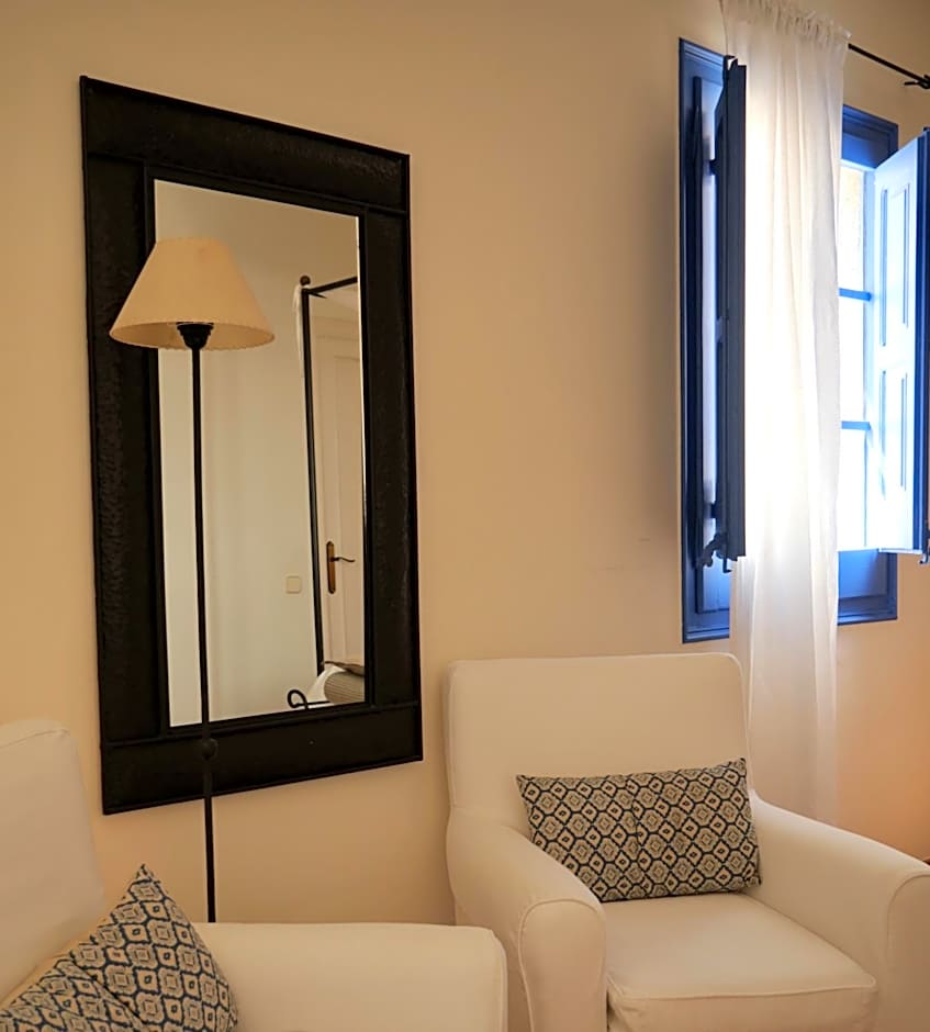 Hostal de la Plaça - Hotel Boutique