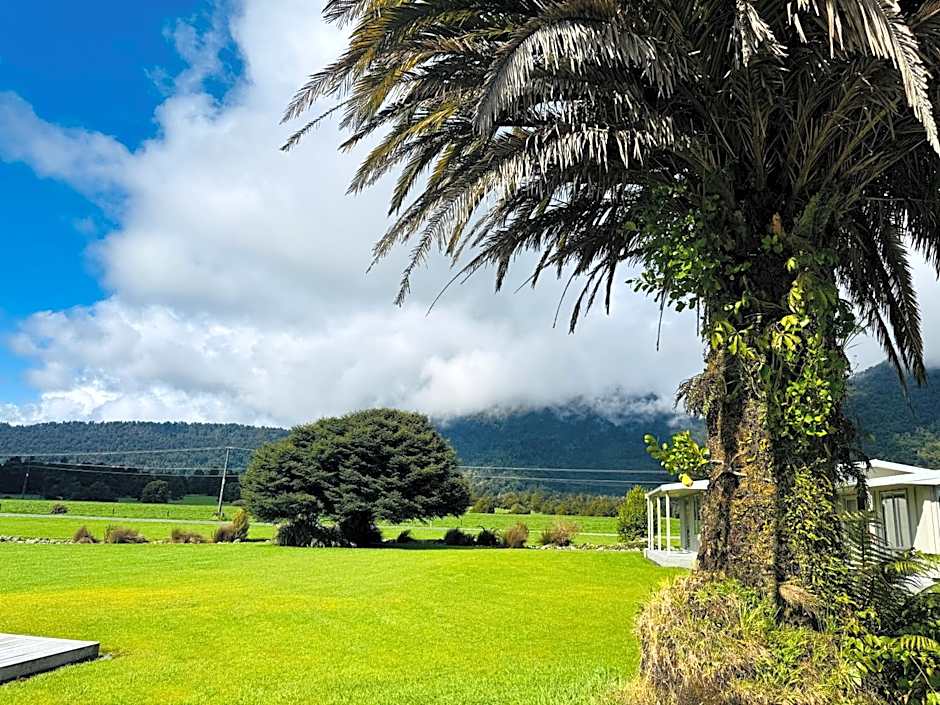 Franz Josef Oasis
