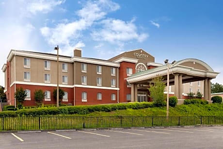 Country Inn & Suites by Radisson, Commerce, GA Near SK Battery Plant