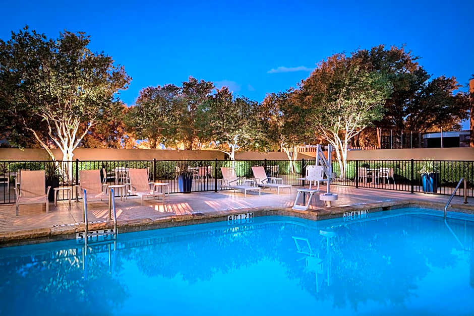 Sheraton Dfw Airport Hotel