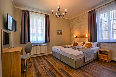Large Twin Room