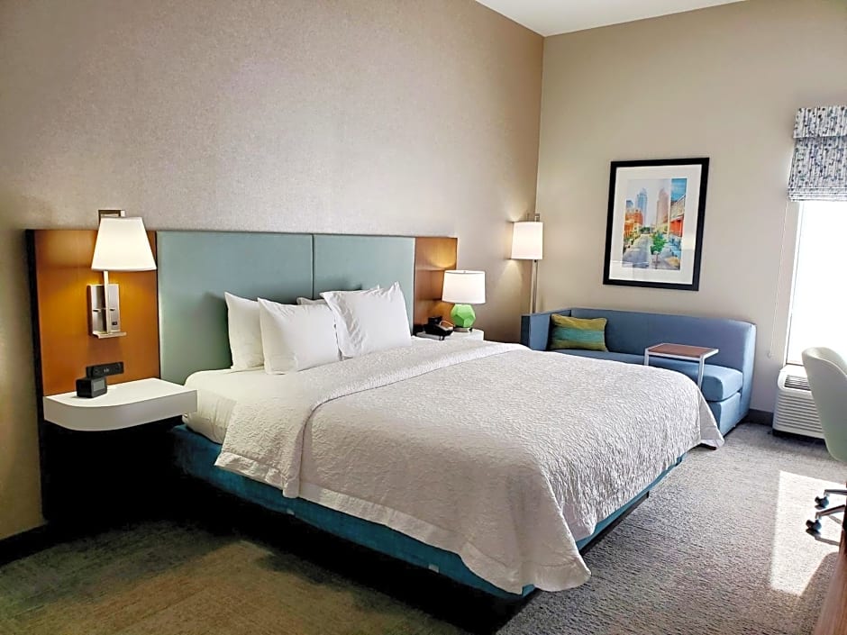 Hampton Inn Louisville/I-65/Brooks Road