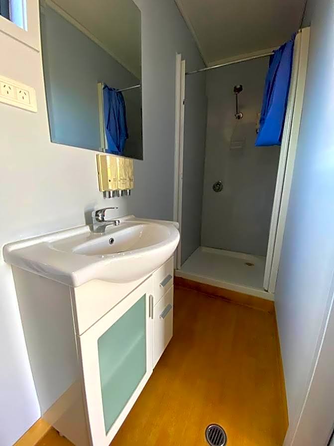 Coal n Cattle Hotel Motel