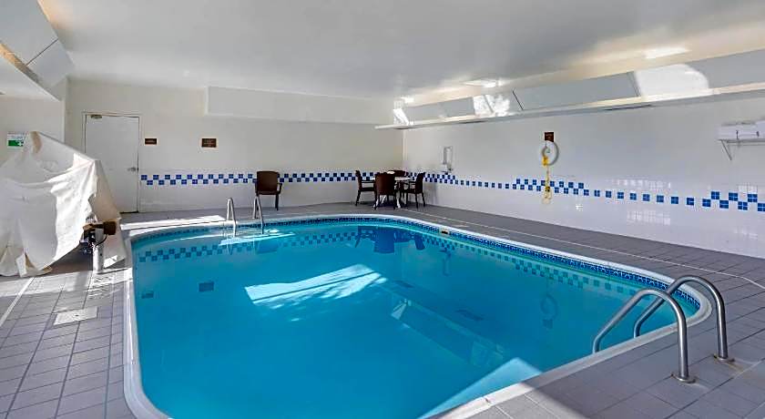 Comfort Suites Normal University area