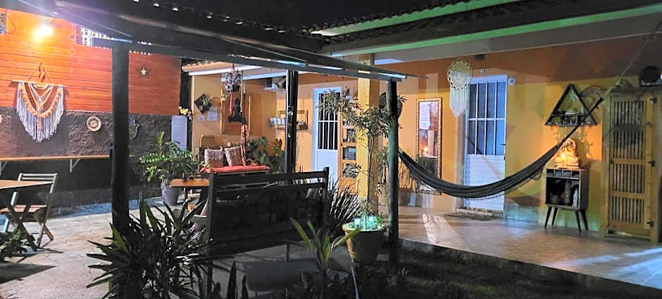 Pousada e SPA Shiva São Sebastião 200mts da praia