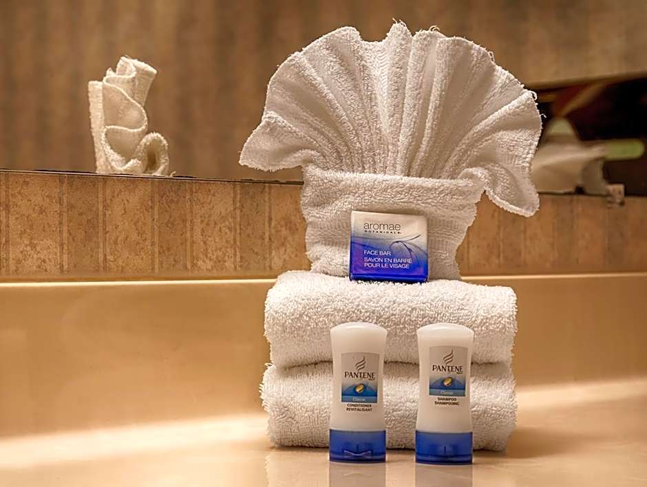 Baymont Inn & Suites by Wyndham Groton-Mystic