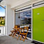 Riverfront Motel & Villas