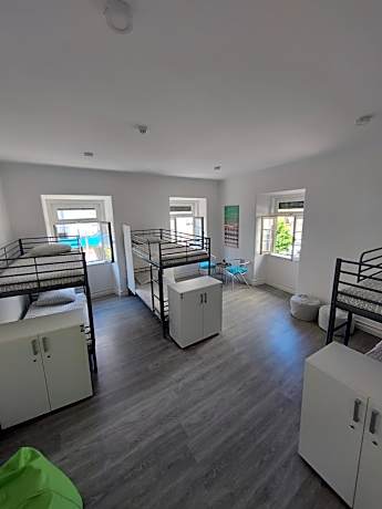 Bed in 8-Bed Mixed Dormitory Room