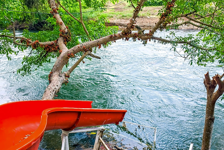 OYO 390 Nana River Kaeng Krachan