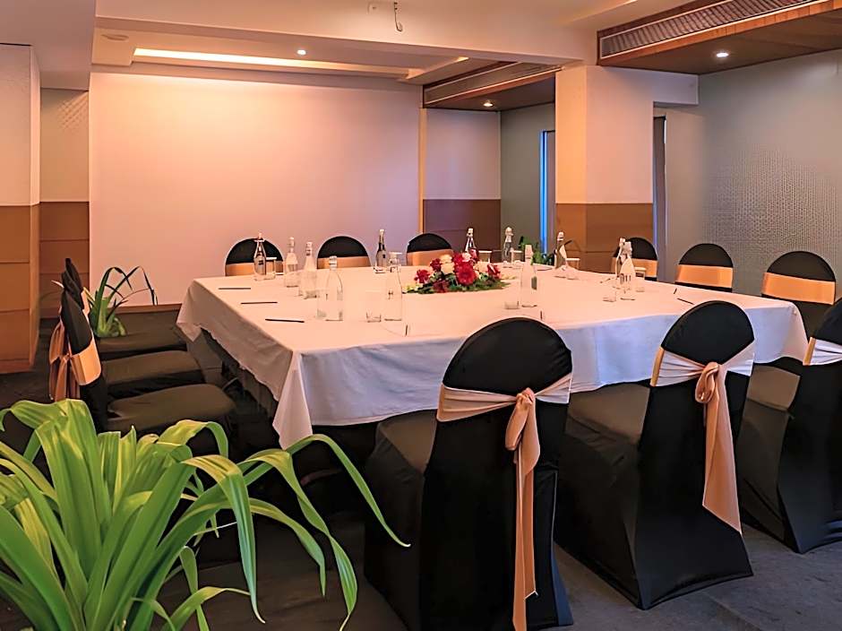 La-Paz Gardens Beacon Hotel - Vasco da Gama Goa