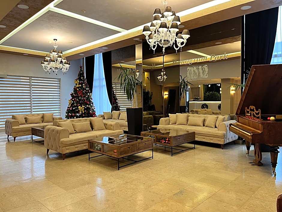 Hotel Monogram Park