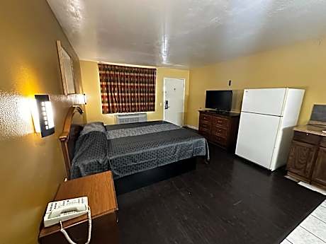 King Kitchenette