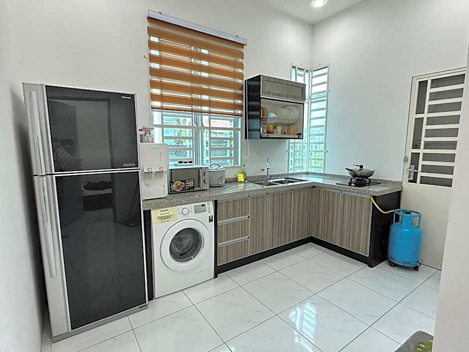 Aisy Guest House -Homestay-