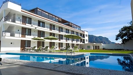 Double Room with Pool View