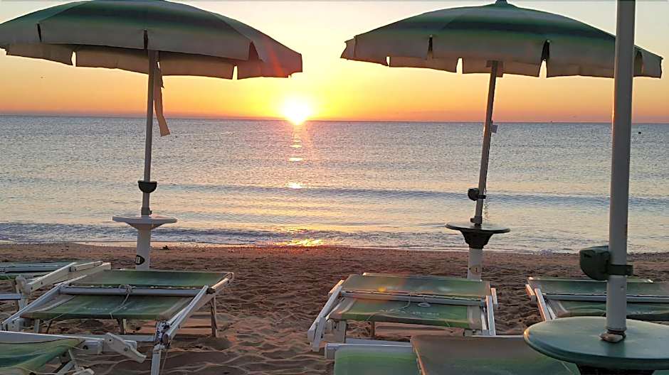Adria Beach Hotel